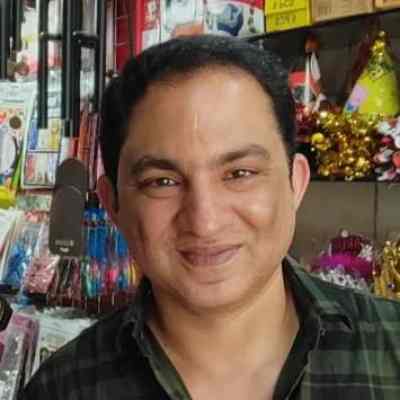 Girish Sangwani